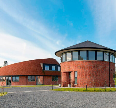 Ten Oaks, Bovingdon New build with wood-fired plain clay tiles and natural slating for the roof.